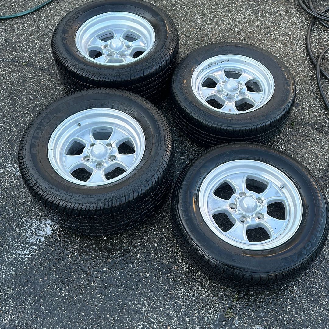 American Racing rims wheels for Sale in Phillips Ranch, CA - OfferUp