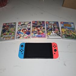 Nintendo Switch + 5 Games
