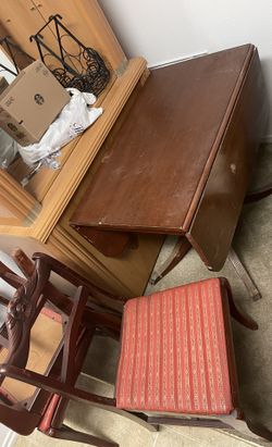 Antique table with 4  chairs 