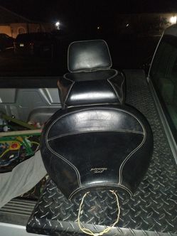 Mustang brand motorcycle seat for Harley Davidson