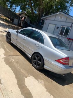 Mercedes Benz