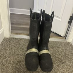 Fire Boots By Thorogood  Size 13