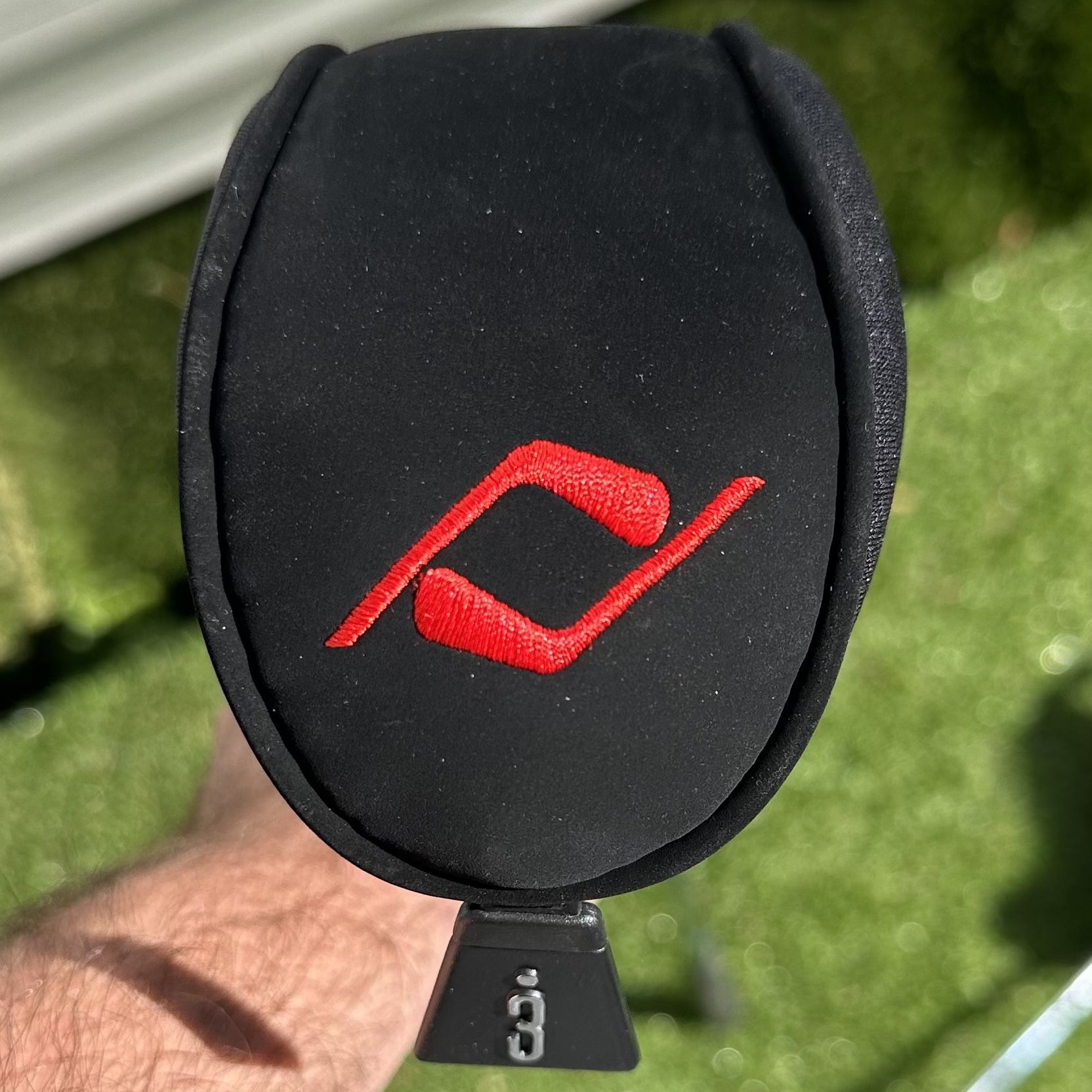 ⛳️ Golf Hybrid Club Covers. Nice!! Black/ red.