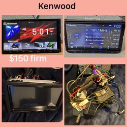 Kenwood /bluetooth / Reverse Camara /car Play 