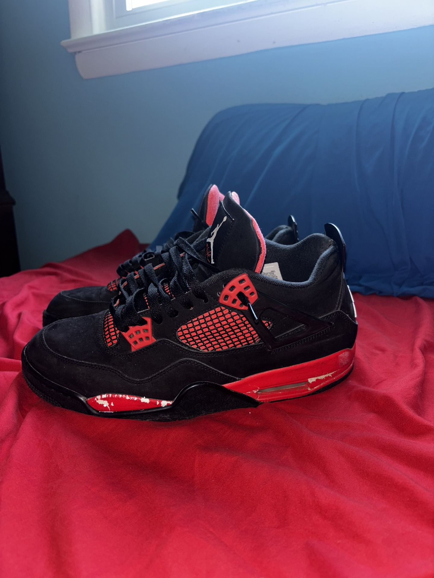 Jordan 4 Red Thunder