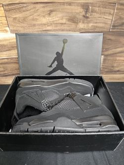 Used Jordan 4 Black Cat