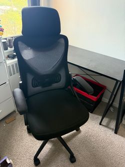 Office desk and chair