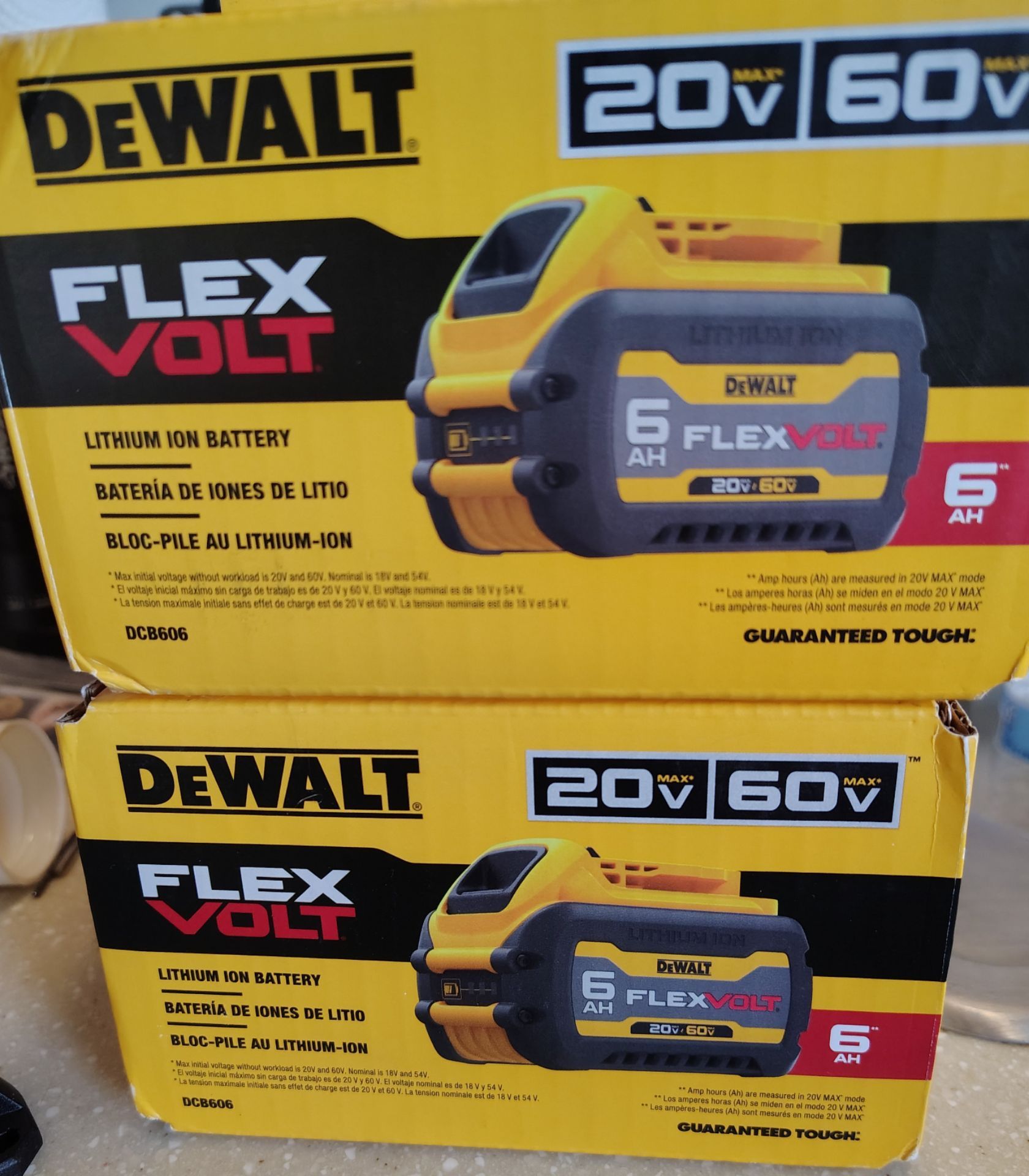 2 DeWalt DCB606 Flexvolt 20V/60V Max Battery 6.0-Ah