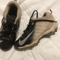 Youth Cleats