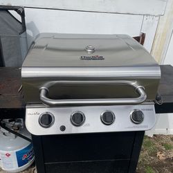 Free gas grill works or for scrap
