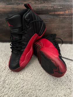 Air Jordan 12 Retro Flu Game size 7y