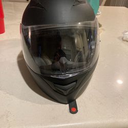 Bilt motorcycle helmet with Bluetooth