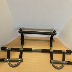 Iron gym ProFit pull-up bar