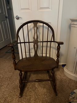 Antique Windsor Rocking Chair Rocker