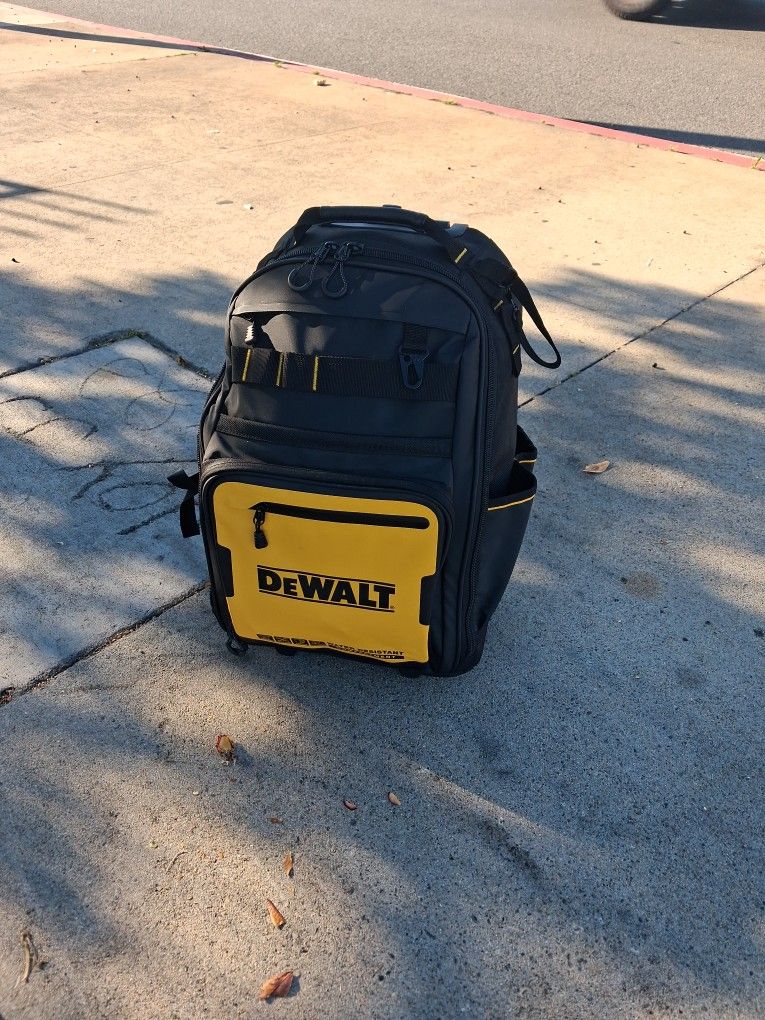 Dewalt Backpack With Wheels