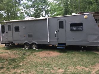2008 Keystone camper