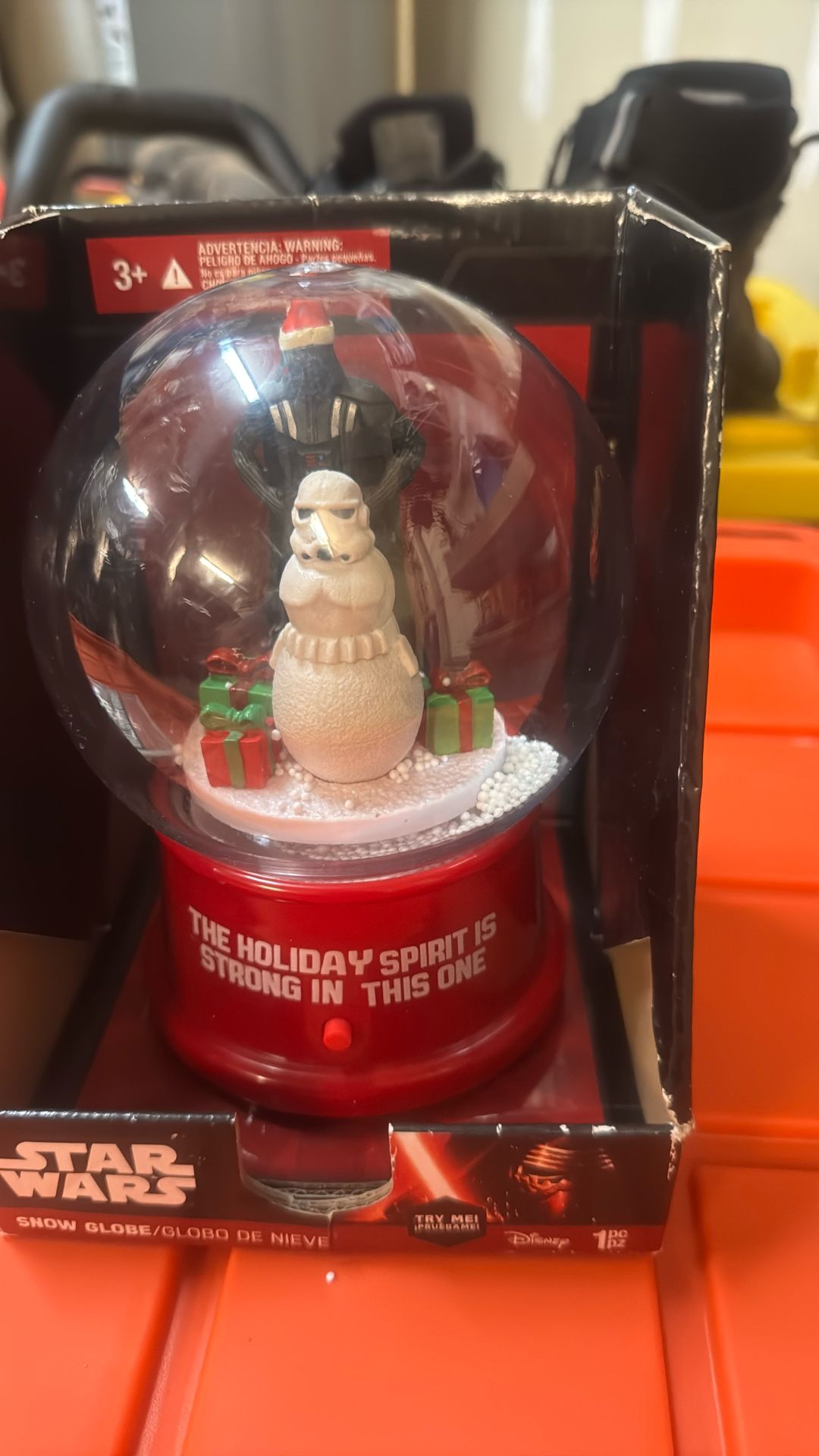 Star Wars Snow Globe