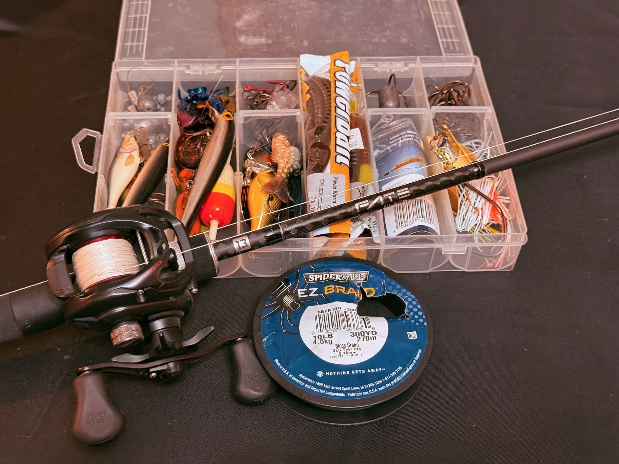 13 Fishing Fate Black rod &Fuego Reel With Tackle Box