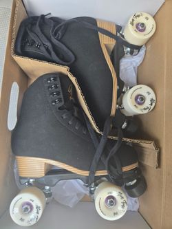 Jackson Vista Artistic Roller skates black suede SZ 7 comes with wrist/elbow pads