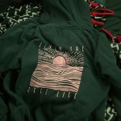 sweatshirt