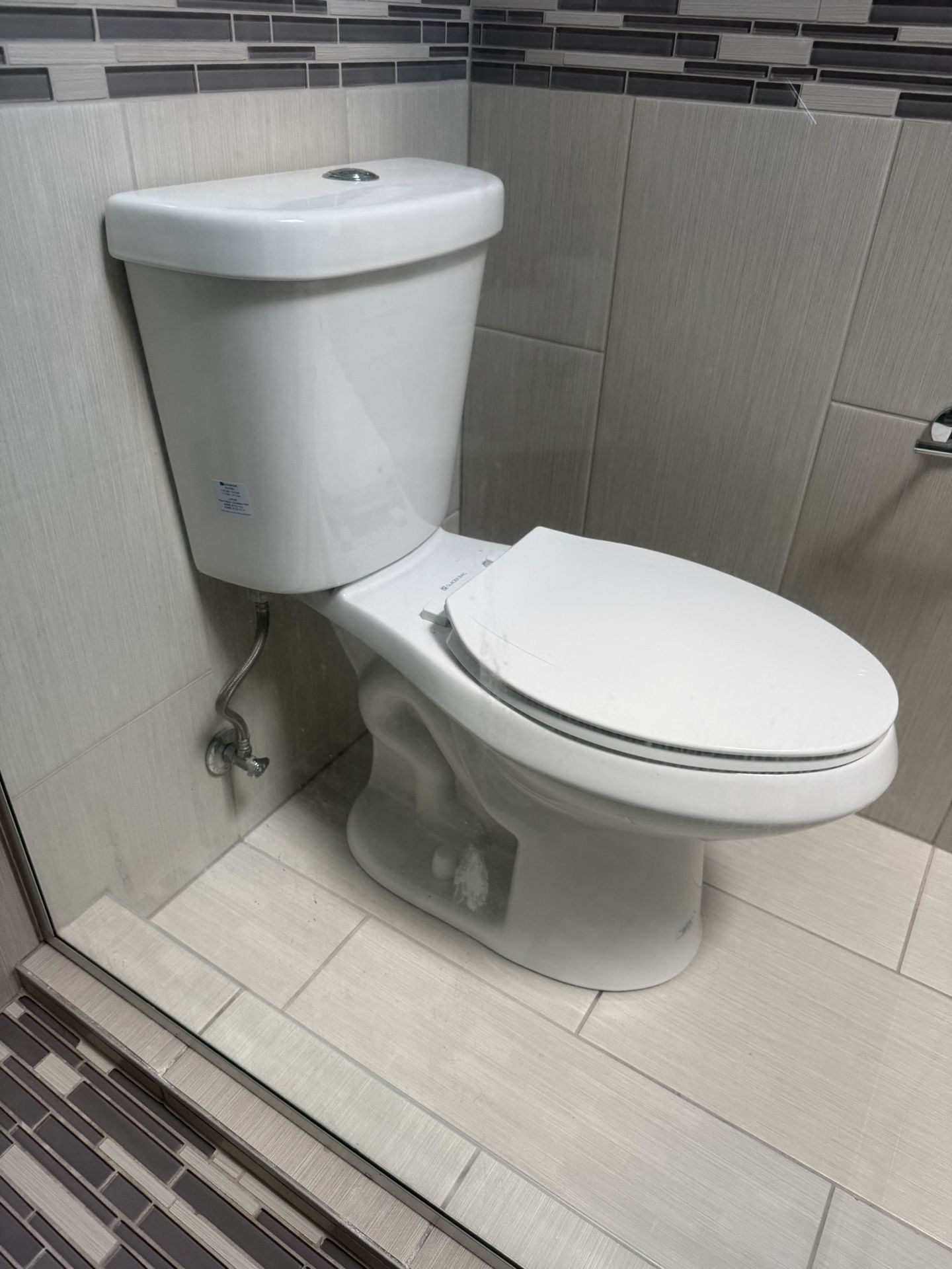White Toilet