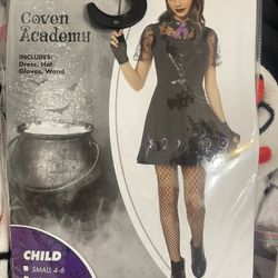 Halloween Costume For girls Size Large