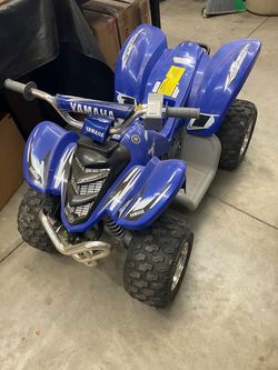 Yamaha Raptor 700R 12-Volt Battery-Powered Ride-On ATV