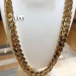 New 18k Yellow Gold Cuban Link Chain 18mm Thick 