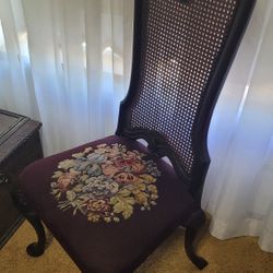 Accent Side CHAIR Embroidery Tall Throne