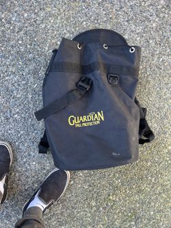 Guardian Harness And Self Retracting Lifeline.