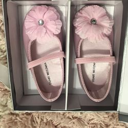 Stuart Weitzman Girls' Flats Baby Bud in Pink Patent
