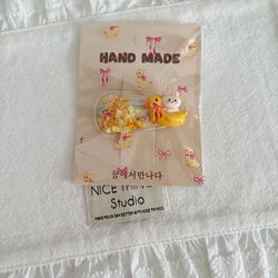 Yellow bunny with duck float hair clip with confetti