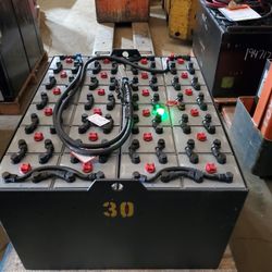 24-85-21 Forklift Battery 48 Volt