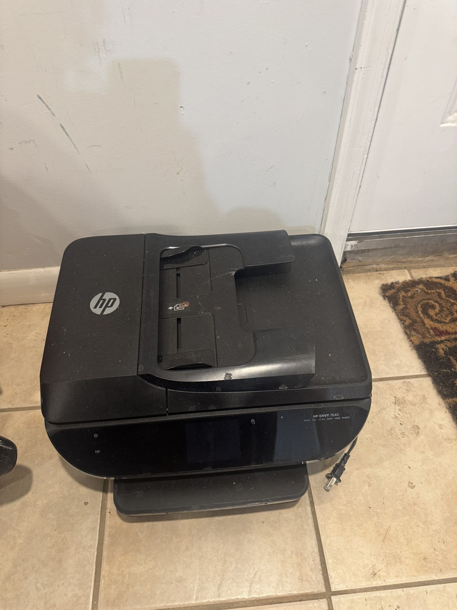 HP ENVY Printer/Scanner/Fax/Copier/Photo