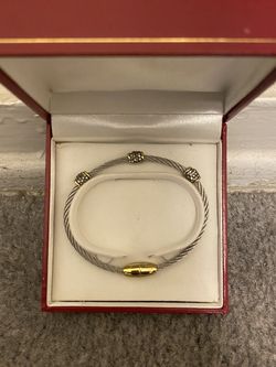 CLASSIC Magnetic Bangle BRACELET Elegant FASHION Delicate Cable Wire CZ JEWELRY