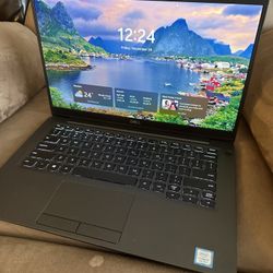 Dell Latitude laptop Quad Core CPU *512 Gb SSD *USB-C