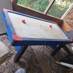 Air Hockey Table