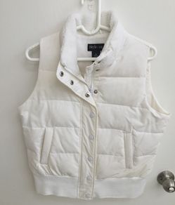 Style & Co. vest