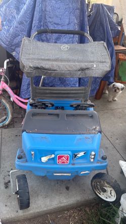 Two kids car $100
