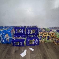 Kleenex tissues; Trusted Care & Ultra Soft 