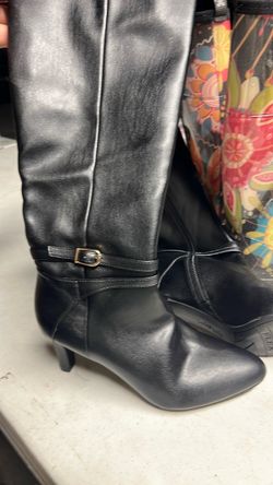 Black Knee-High Heeled Boots
