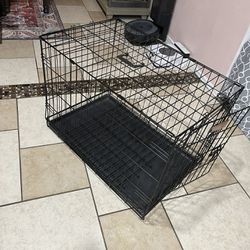 Medium Dog Crate/kennel  With cover 