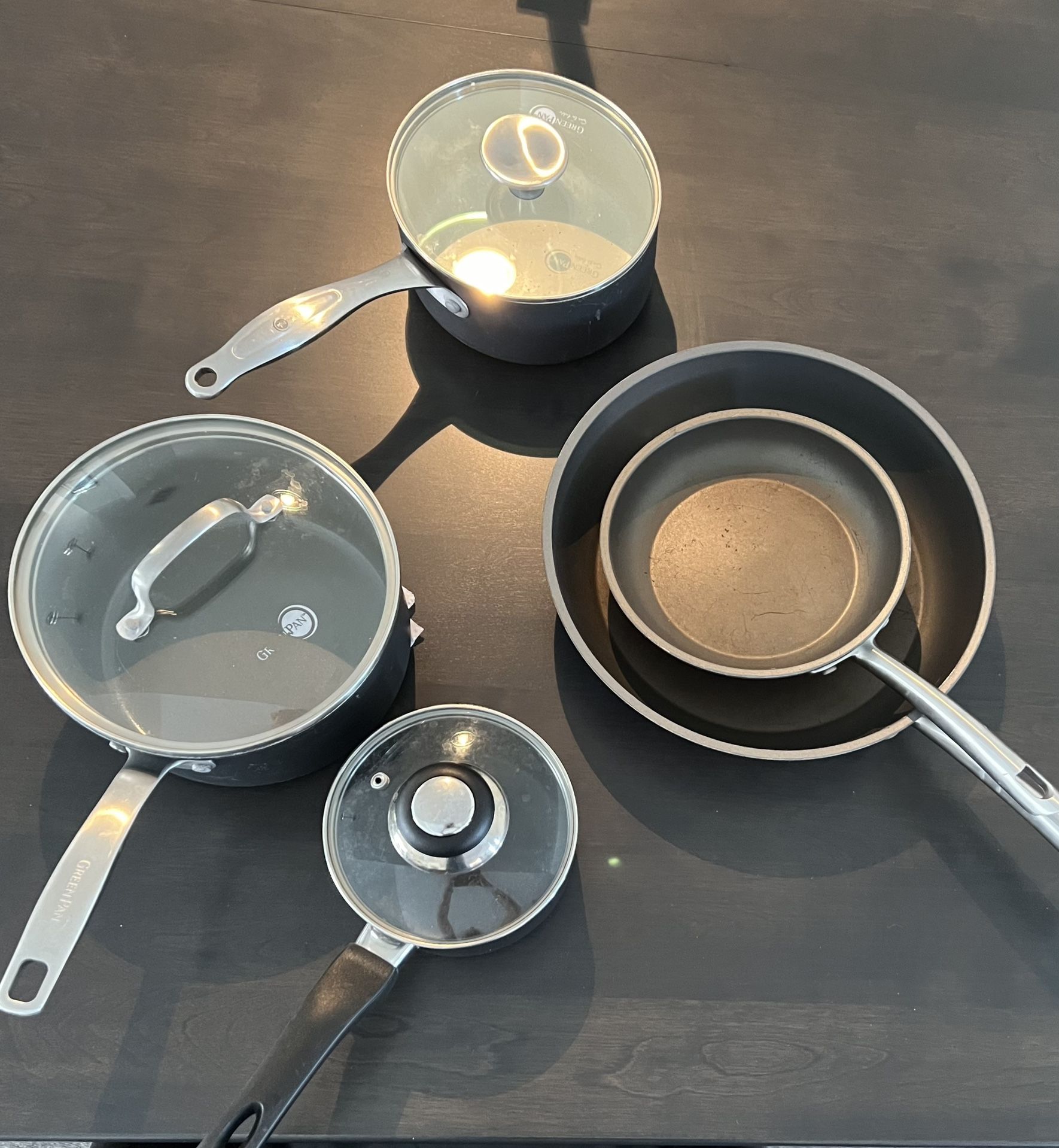 Frying Pans & Ceramic Pots