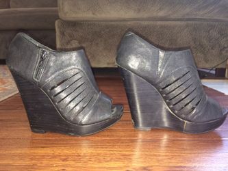 Aldo size 37 (7) black open toe wedge booties