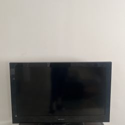 40 Inch TV( NOT FLAT SCREEN)