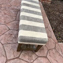 Bench 