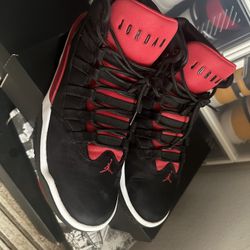Men’s Jordan’s Size 11