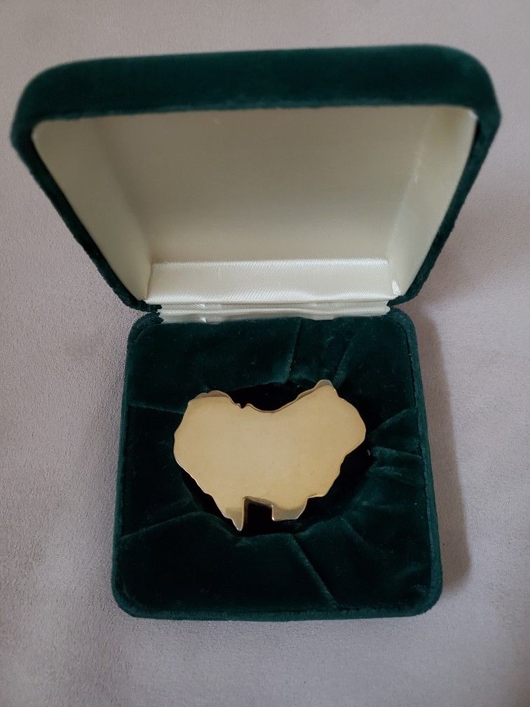 Australia Solid Brass 24c Gold Plated Paperweight