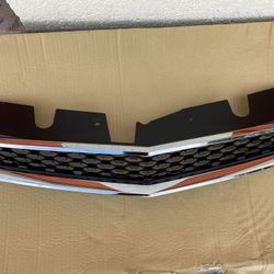 2010-2015 Chevrolet Equinox Upper Grille