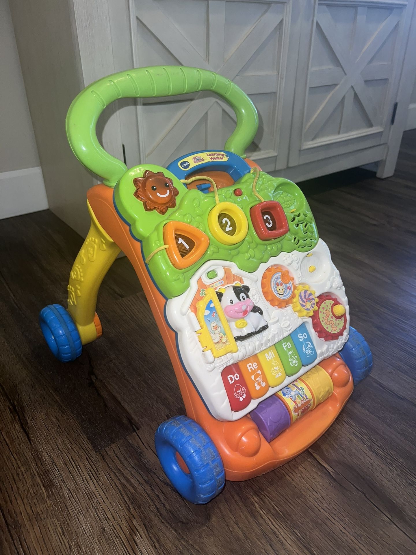 V Tech Farm Walker/Toy